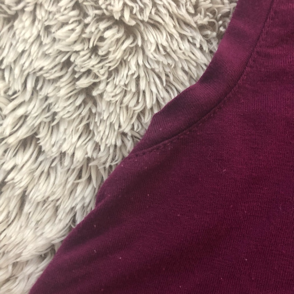 Embroidered neck blouse - Picture 3 of 4